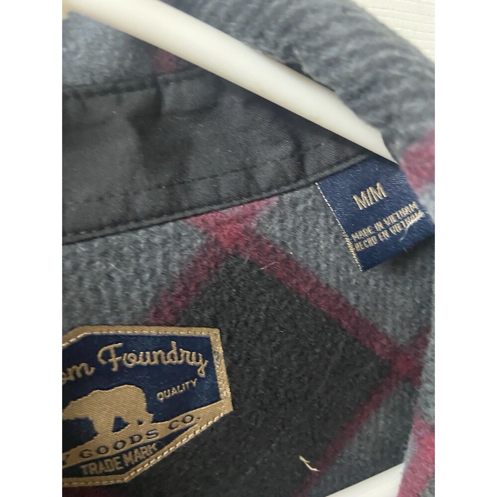NWT Freedom Foundry Fleece Schacket Men Medium Gray Red Plaid Cabincore - Picture 5 of 9